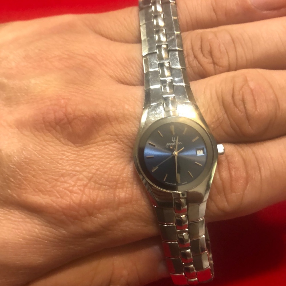 Ladies bulova accutron